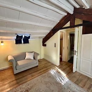 Attic Attic King Studio